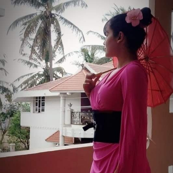 Meet your Posher, Jennifer - Picture 7 of 9